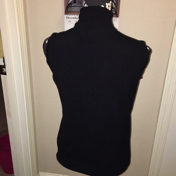 Classic Dianne Gilman Black Sleeveless Mock Turtleneck Button Detail Sweater - Picture 4 of 5